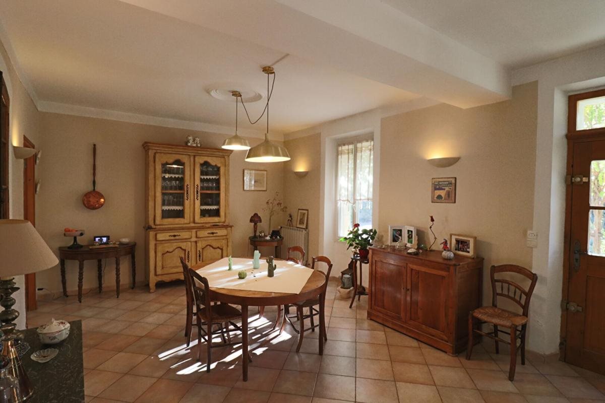 Maison à vendre, 210m², Bédarrides