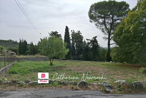 Terrain 470 m² · à Reillanne · 470 m² · 85 000 €