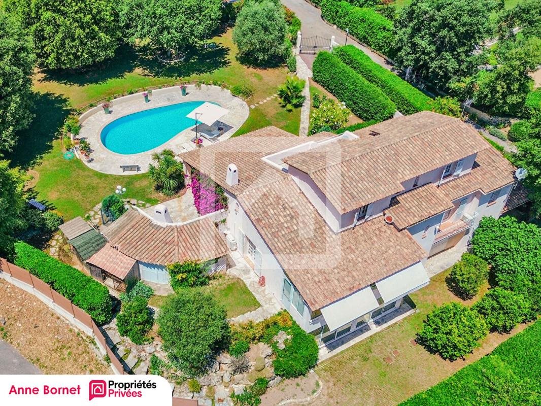 Maison à vendre, 301m², Le Rouret