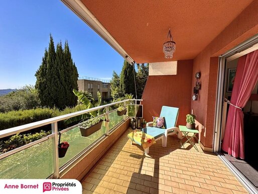 GRASSE 06130 - Appartement 3 pièces 63 m2 avec terrasse, garage et cave