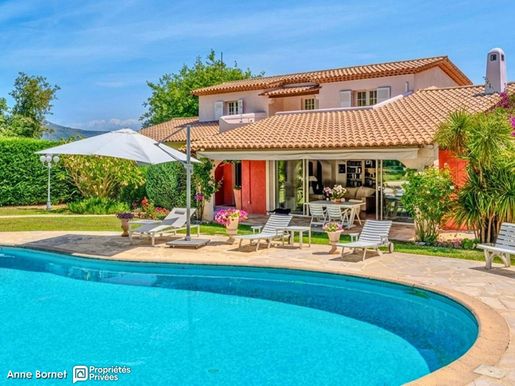 Maison 7 pièces 301 m² · au Rouret · 301 m² · 1 890 000 €