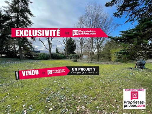 Terrain 704 m² · à Châteauneuf-sur-Loire · 704 m² · 82 990 €