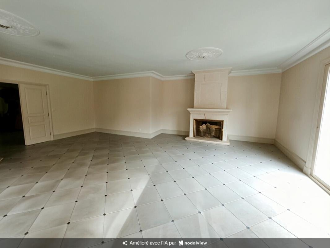 Maison à vendre, 192m², Yvrac