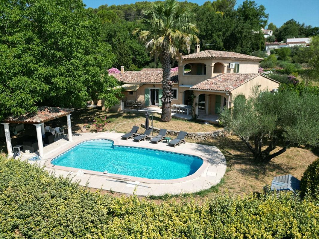 Maison à vendre, 162m², Lorgues