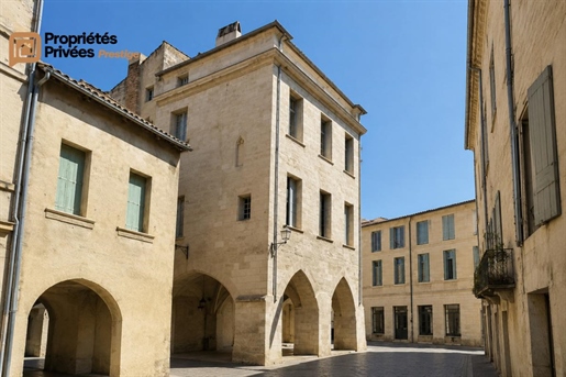 Maison 10 pièces 316 m² · à Uzès · 316 m² · 1 850 000 €