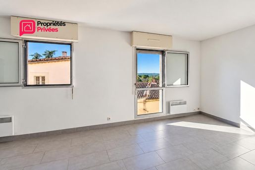 Appartement 1 pièce 44 m² · à Uzès · 44 m² · 135 000 €