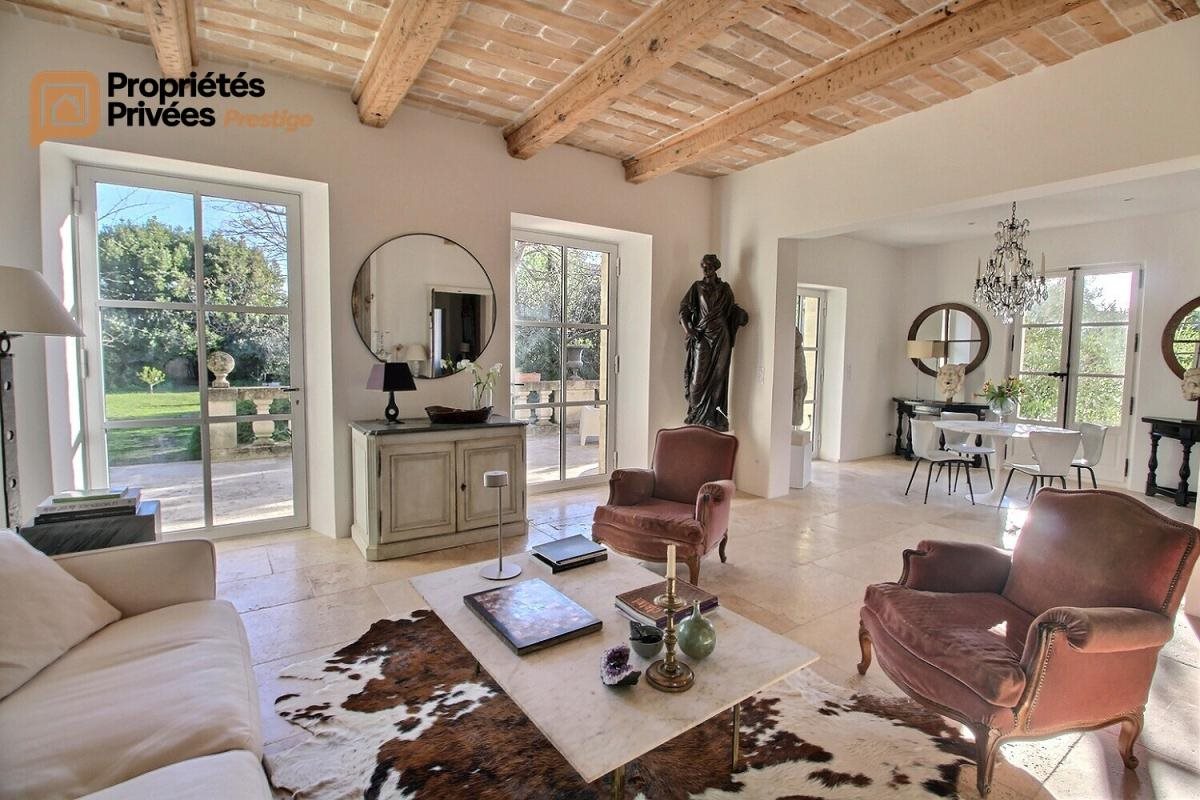 Maison à vendre, 423m², Uzès