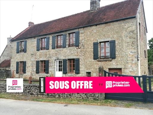 7 pièces 150 m² · à Sainte-Marie-la-Robert · 150 m² · 90 990 €