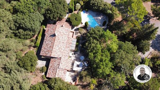 Maison 5 pièces 132 m² · à Tourtour · 132 m² · 425 000 €