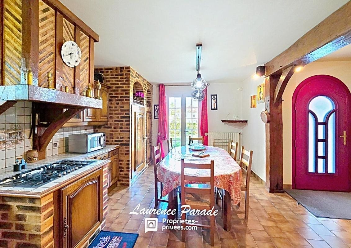 Maison à vendre, 230m², Saint-Médard-de-Mussidan