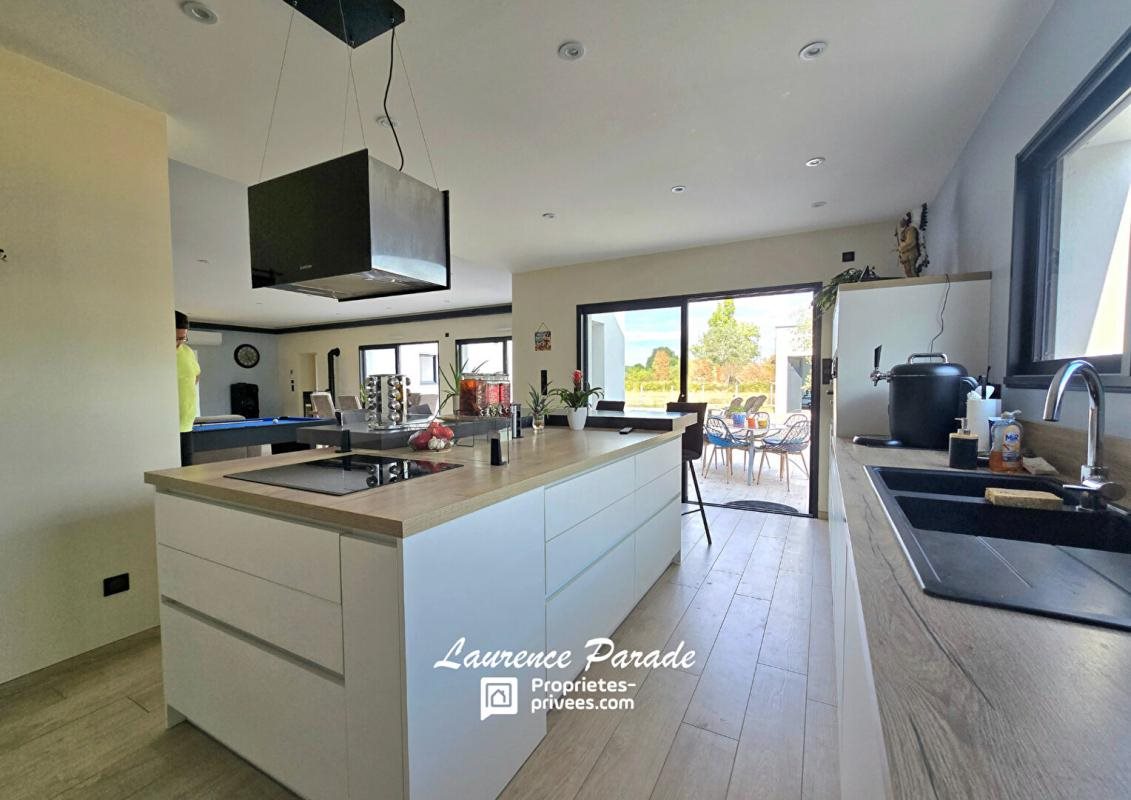 Maison à vendre, 194m², Le Pizou