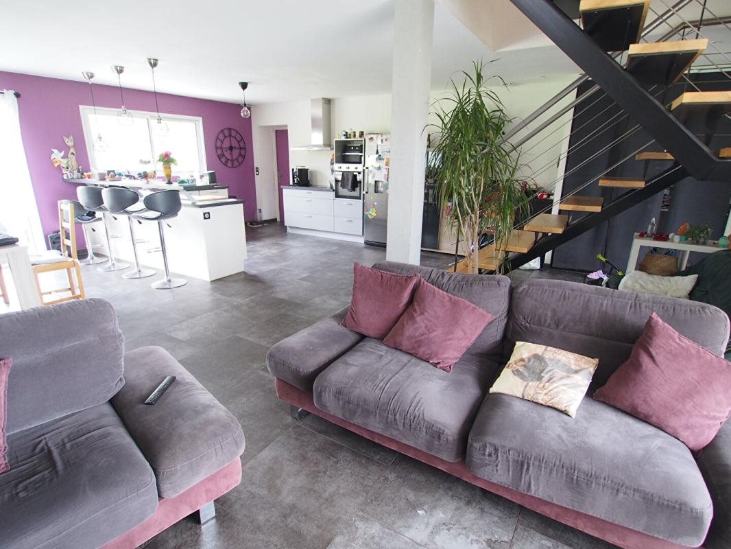 Maison à vendre, 175m², Val-de-Meuse