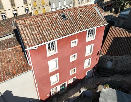 Maison 9 pièces 180 m² · à Graissessac · 180 m² · 135 000 €