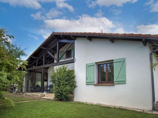 Maison 5 pièces 152 m² · à La Salvetat-Saint-Gilles · 152 m² · 375 000 €