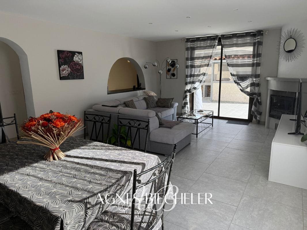 Maison à vendre, 159m², Bages