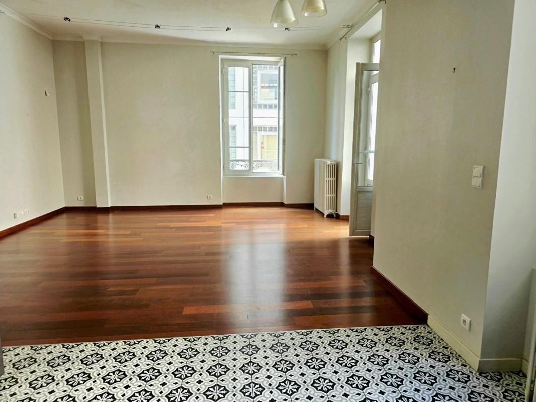 Appartement à vendre, 97m², Vichy