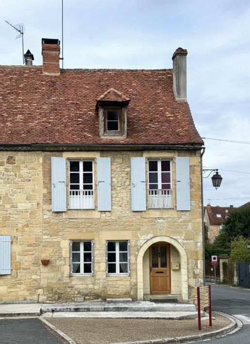 Maison 4 pièces 135 m² · à Excideuil · 135 m² · 160 000 €