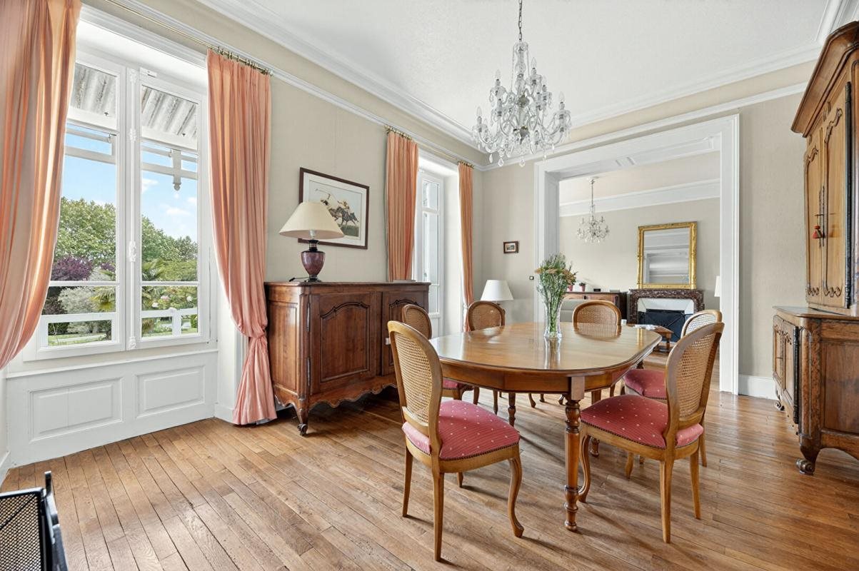 Maison à vendre, 370m², Corgnac-sur-l'Isle
