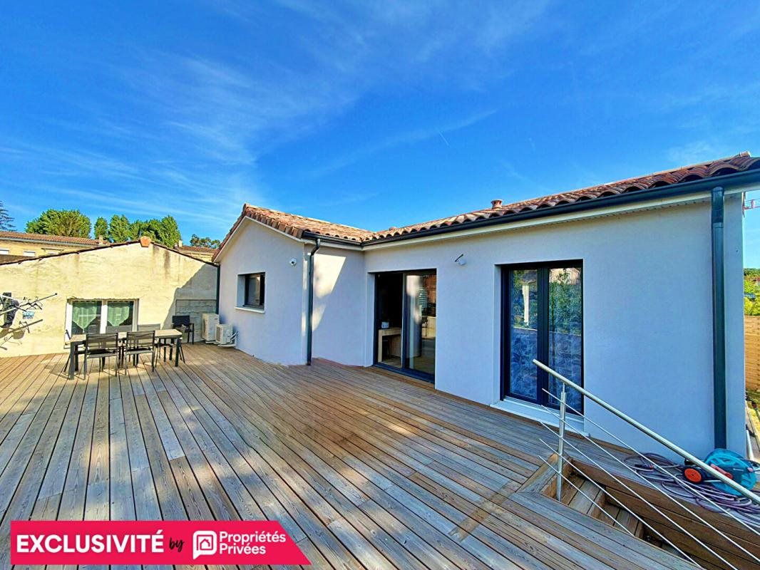 Maison à vendre, 121m², Carbon-Blanc