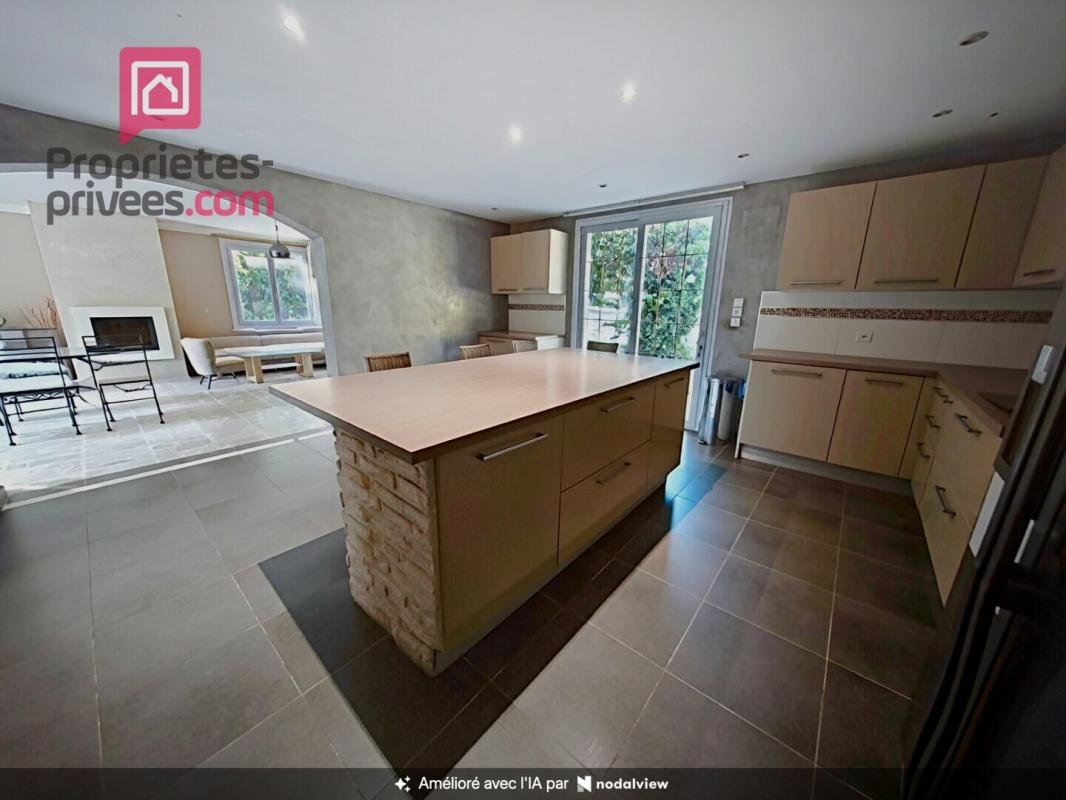 Maison à vendre, 193m², Bagnols-en-Forêt