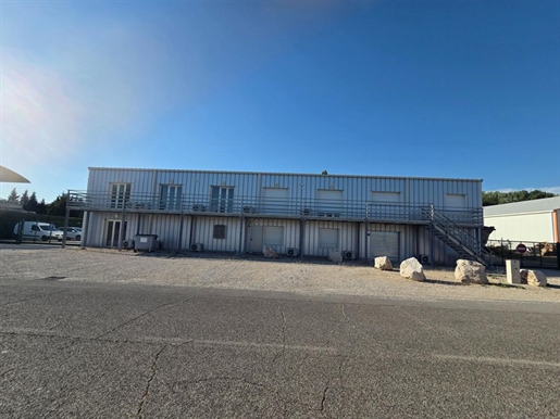 Immeuble 4 pièces 600 m² · à Rousset · 600 m² · 1 562 500 €