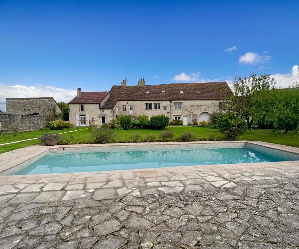 Maison à vendre, 353m², Nitry