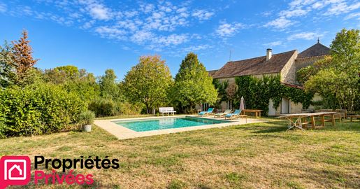 Maison 5 pièces 134 m² · à Noyers · 134 m² · 277 000 €