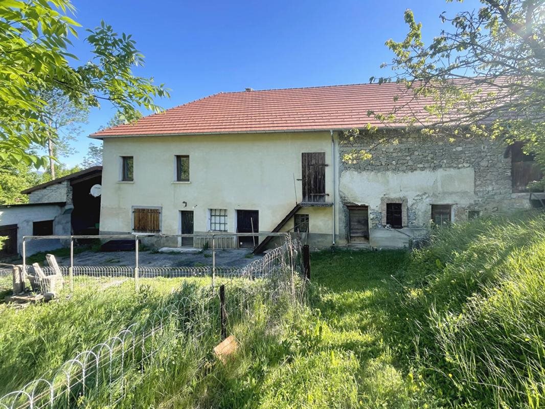 Maison à vendre, 400m², Saint-Laurent-du-Cros