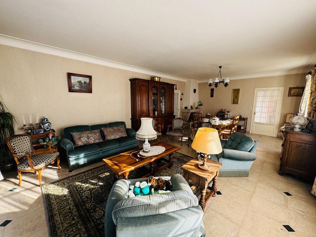 Maison à vendre, 264m², Saint-Saulge