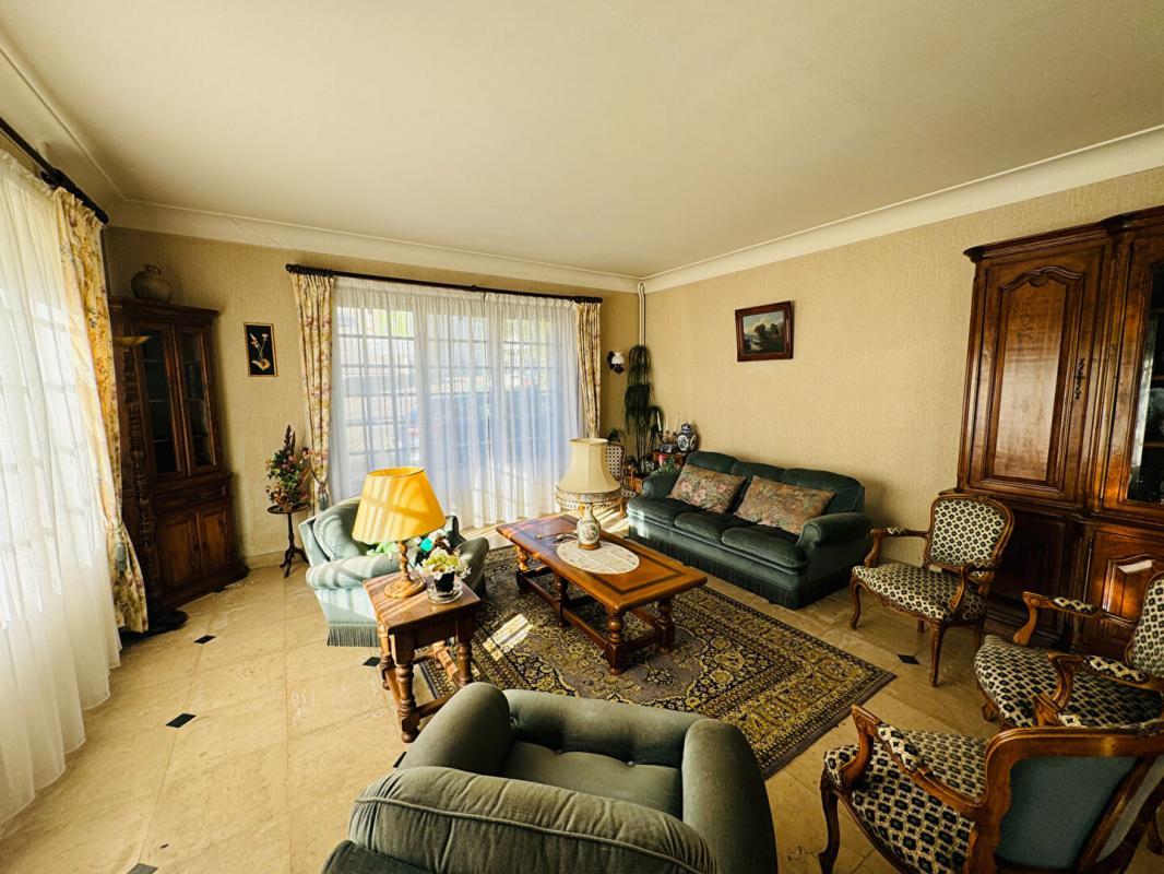 Maison à vendre, 264m², Saint-Saulge