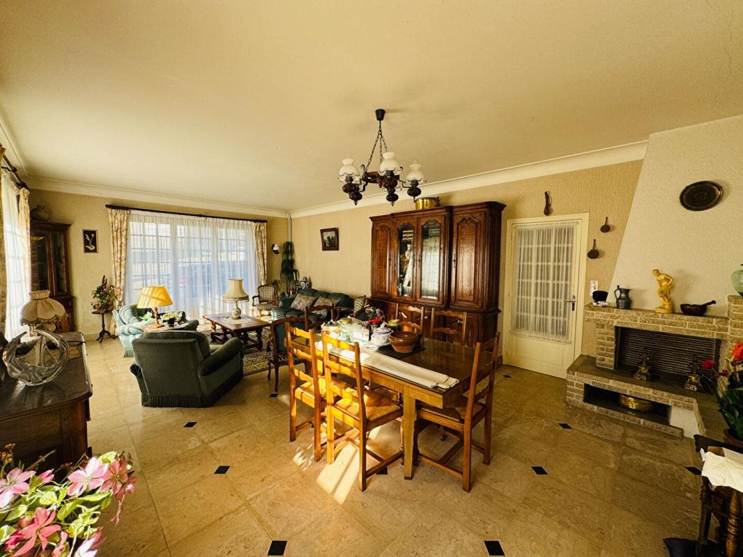Maison à vendre, 264m², Saint-Saulge