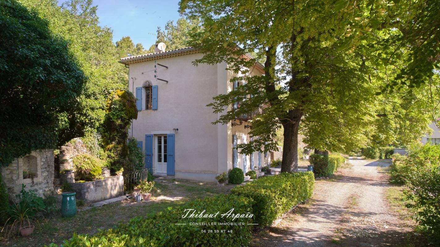 Maison à vendre, 121m², Riez