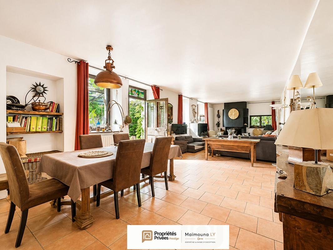 Maison à vendre, 553m², Gilly-sur-Isère
