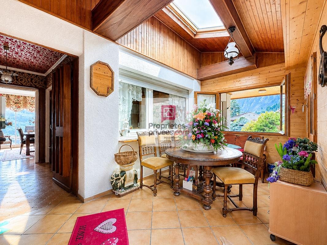 Maison à vendre, 323m², Ugine