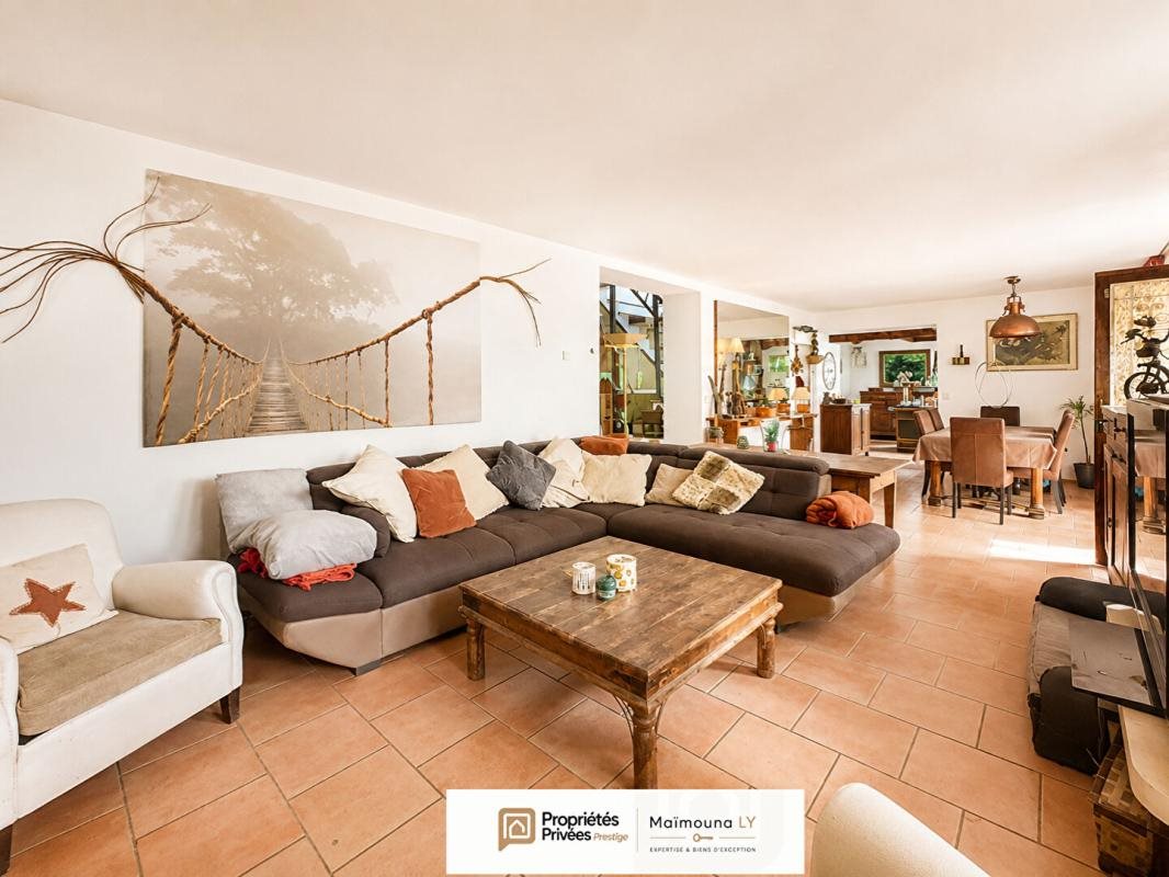 Maison à vendre, 553m², Gilly-sur-Isère