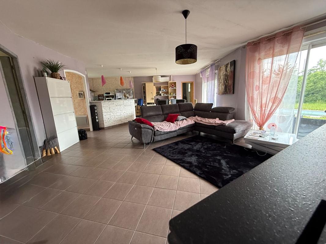 Maison à vendre, 117m², Lusigny
