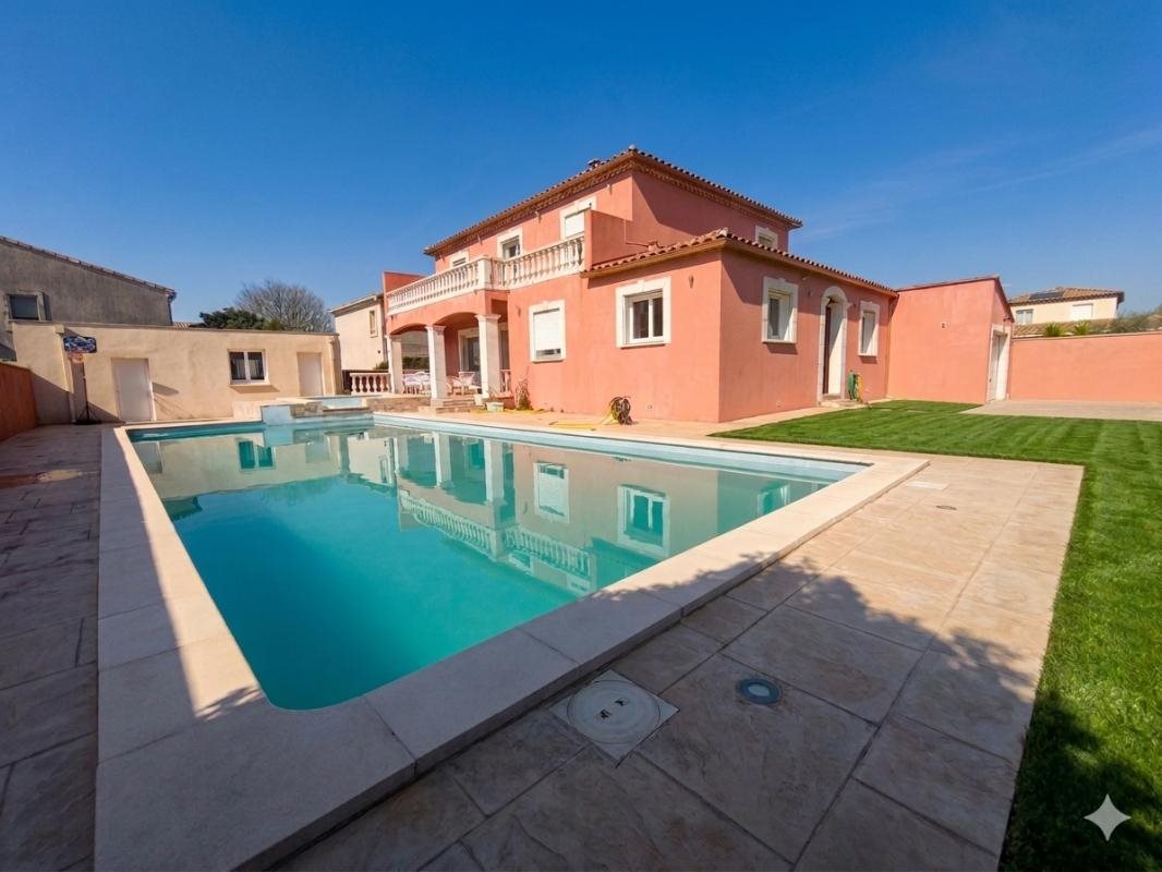 Maison à vendre, 196m², Nîmes