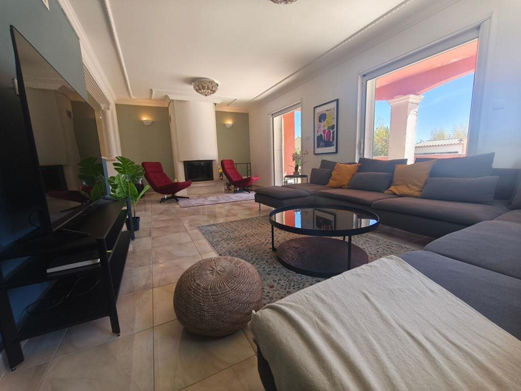Maison à vendre, 196m², Nîmes