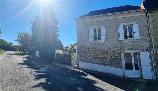 Maison 5 pièces 108 m² · à Badefols-d'Ans · 108 m² · 172 000 €