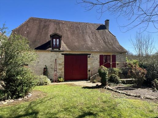 5 pièces 90 m² · à Excideuil · 90 m² · 159 000 €