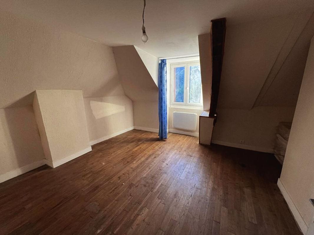 Maison à vendre, 110m², Sarrazac