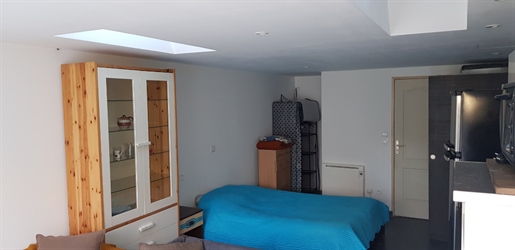 Immeuble 3 pièces 75 m² · à Avignon · 75 m² · 210 000 €
