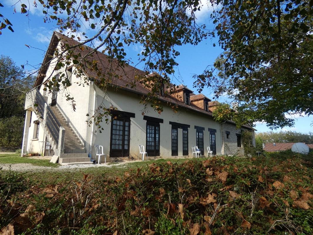 Maison à vendre, 830m², Salignac-Eyvigues