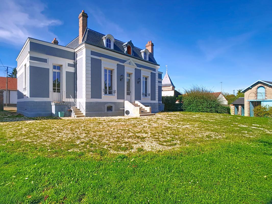 Maison à vendre, 225m², Égriselles-le-Bocage