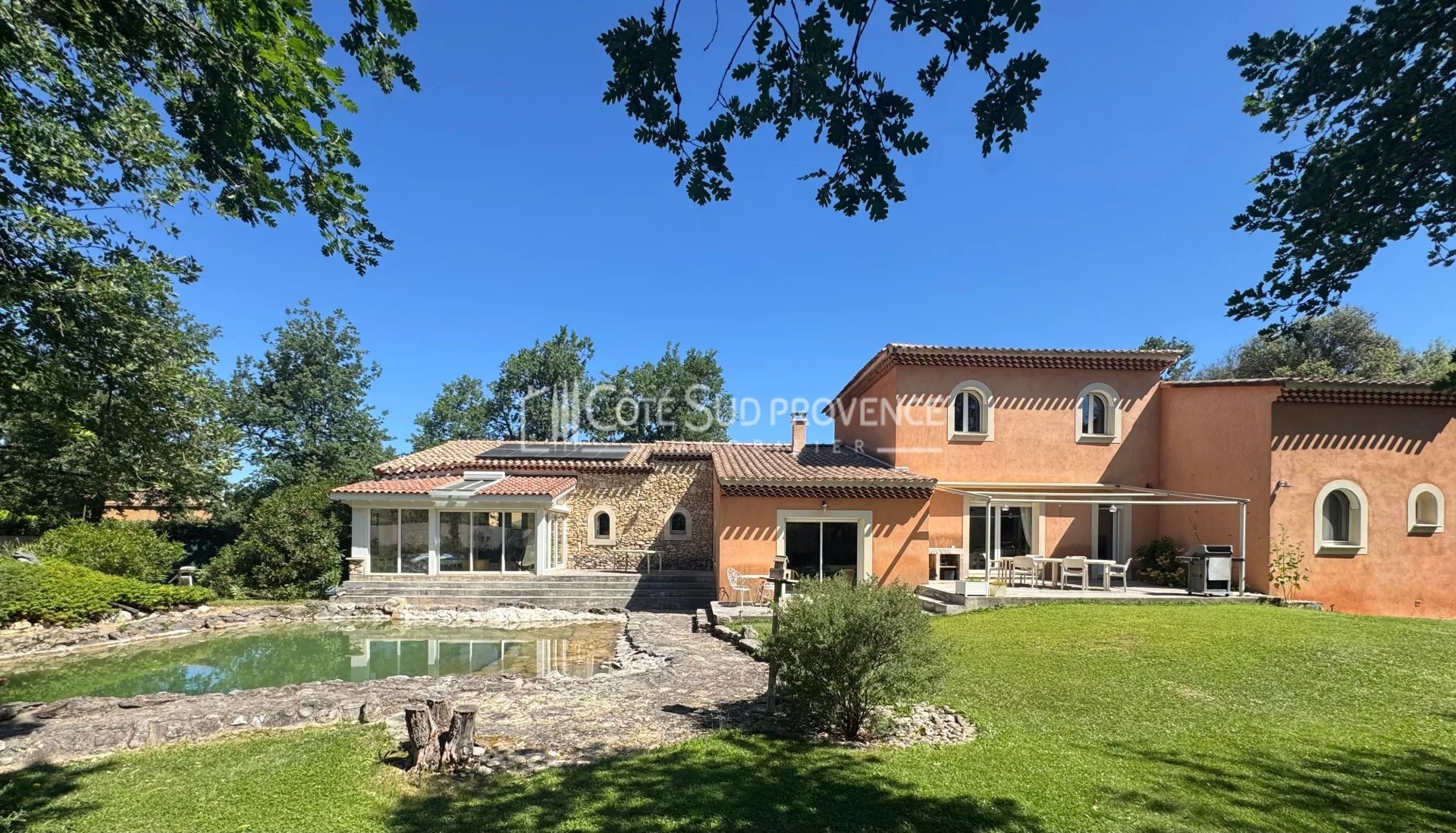 Maison à vendre, 250m², Venasque