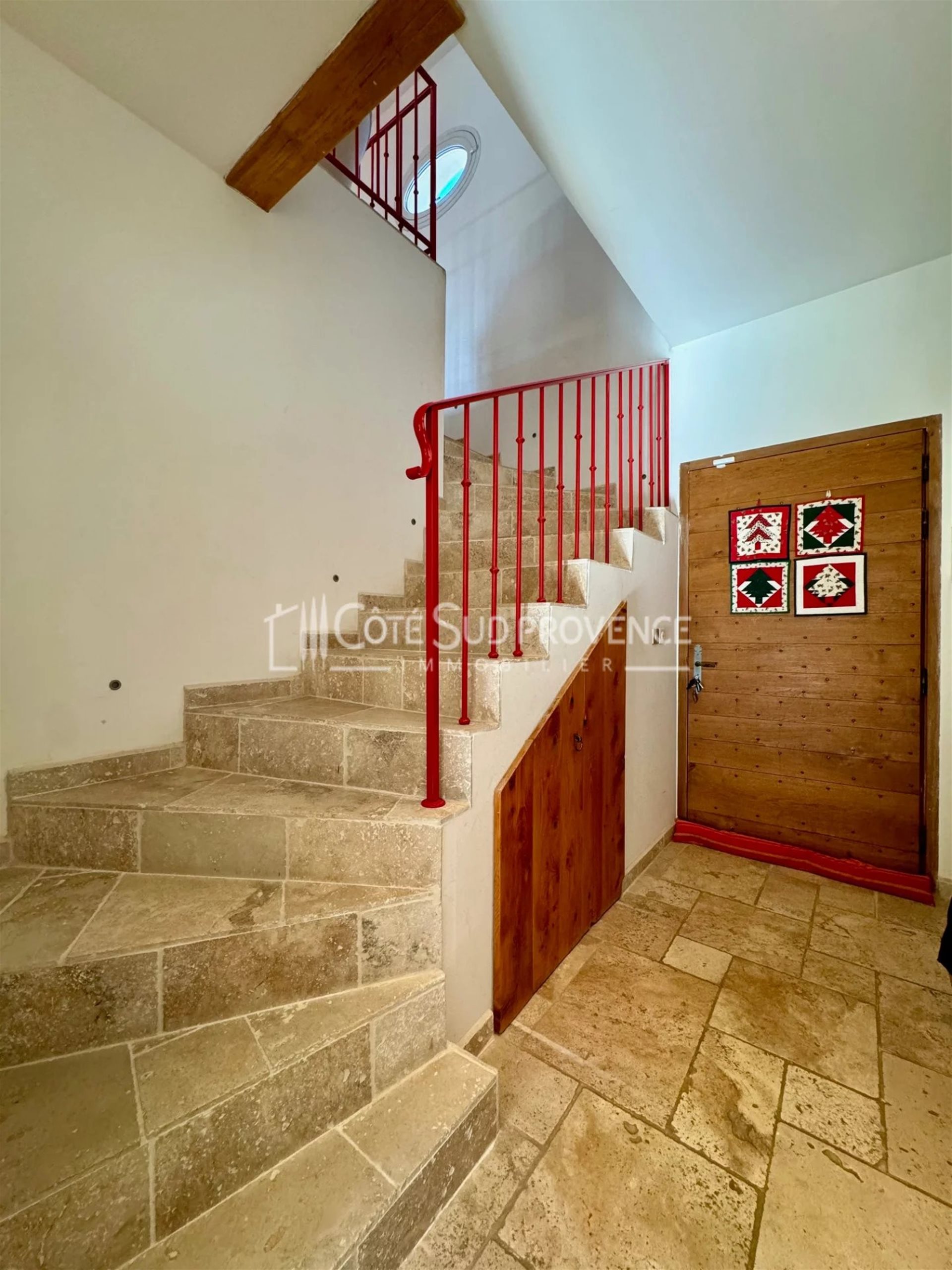 Maison à vendre, 250m², Venasque