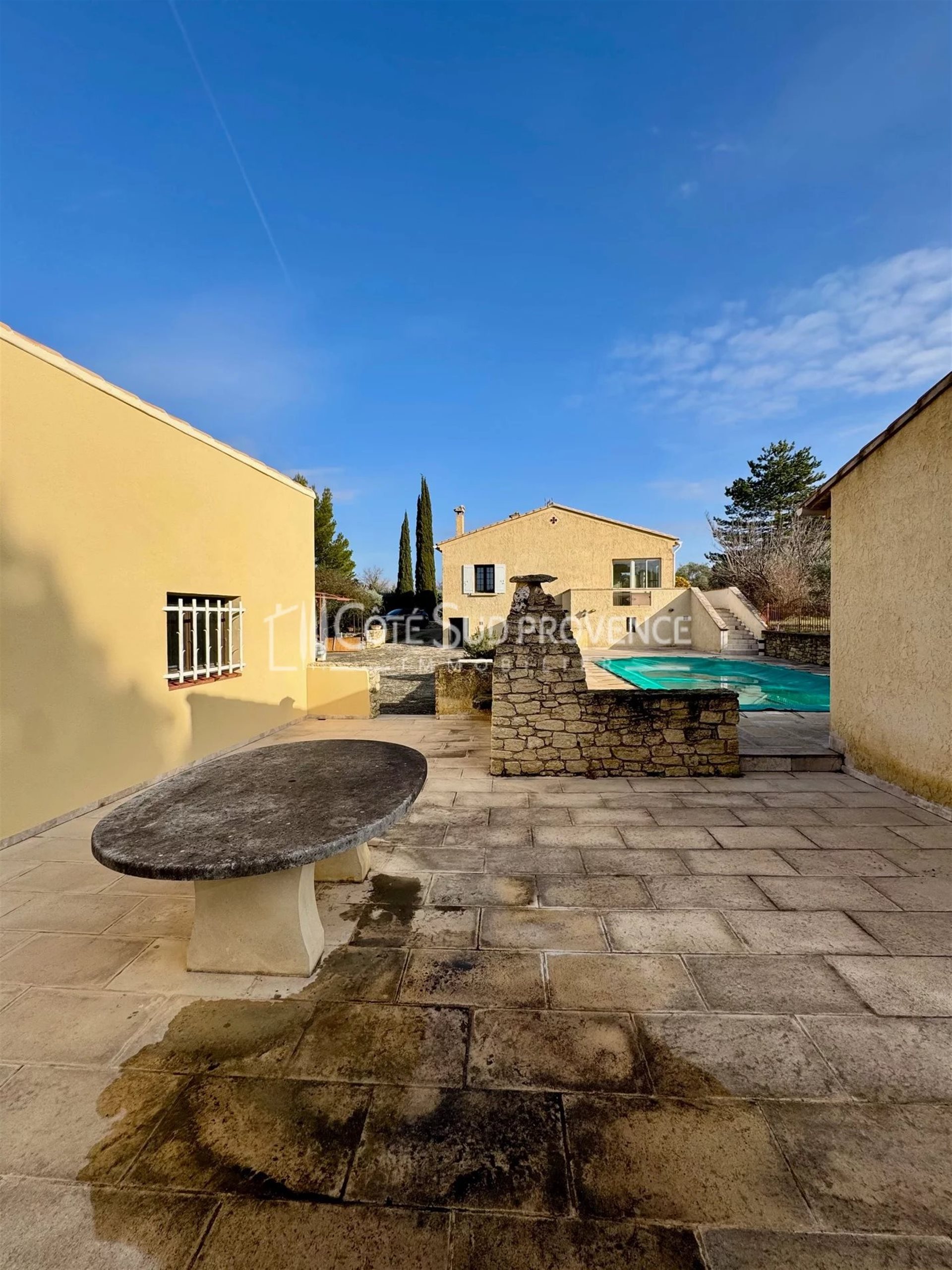 Maison à vendre, 170m², La Roque-sur-Pernes