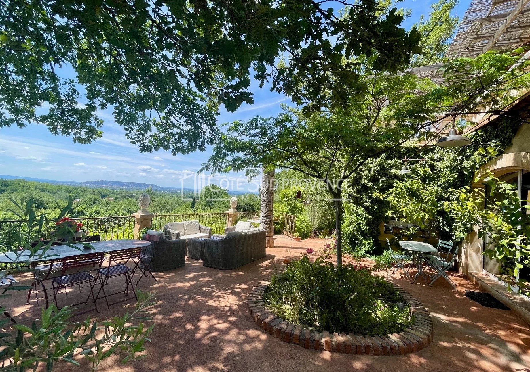 Maison à vendre, 220m², Robion