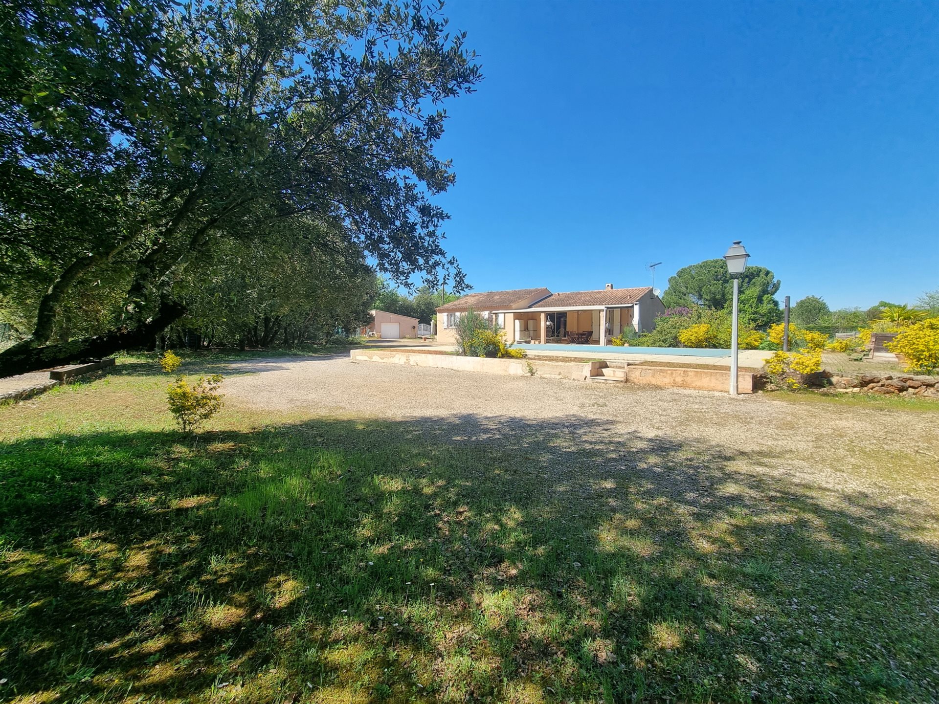 Maison à vendre, 115m², Régusse