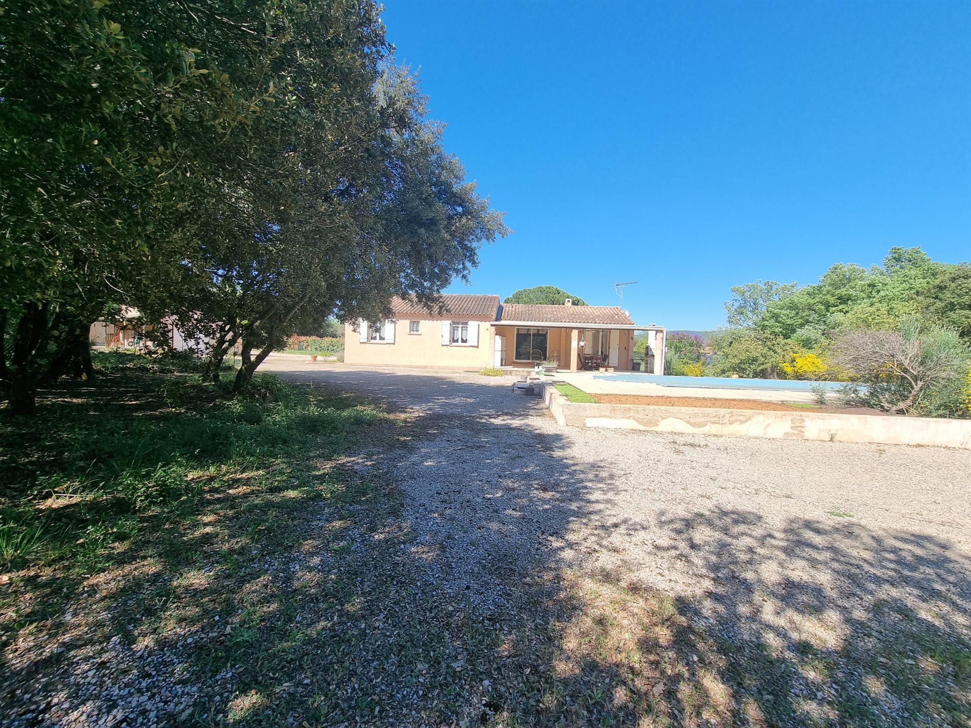 Maison à vendre, 115m², Régusse